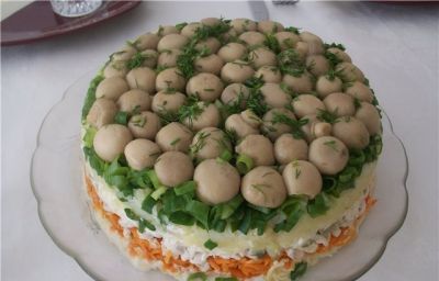 Աղցան Սնկային Դաշտ