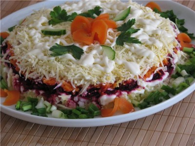 Շերտավոր աղցան