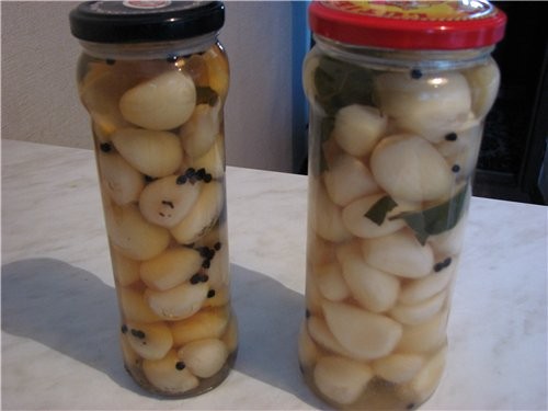 Սխտորով թթու