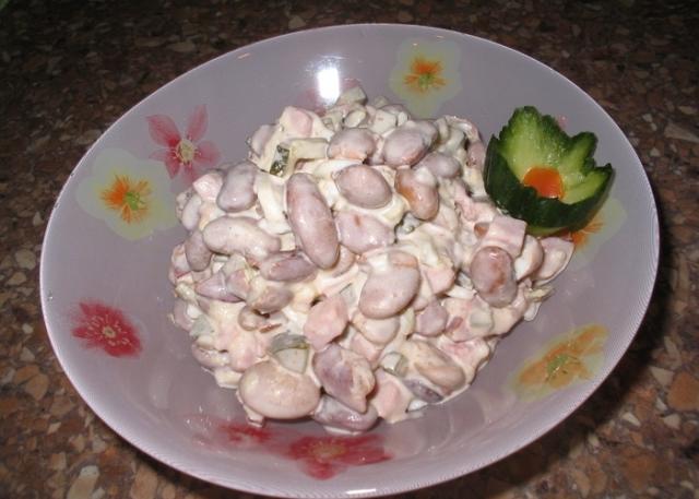Կարմիր Լոբով Աղցան