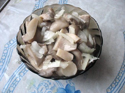Թթու դրած սունկ