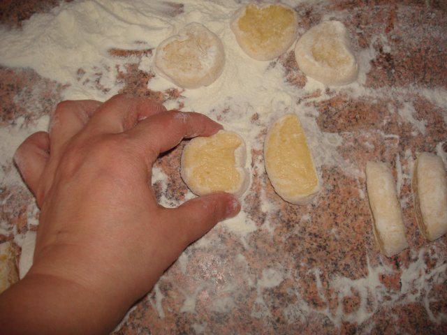 Կաթնաշոռիկ
